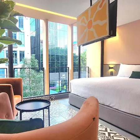 Niu Reforma Hotel