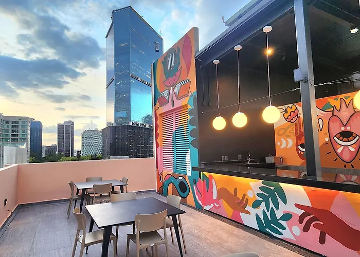 Niu Reforma Hotel 4*